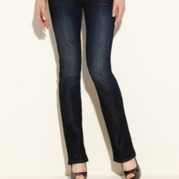JEAN BUNDLE: NWOT True Religion & GUESS Premium